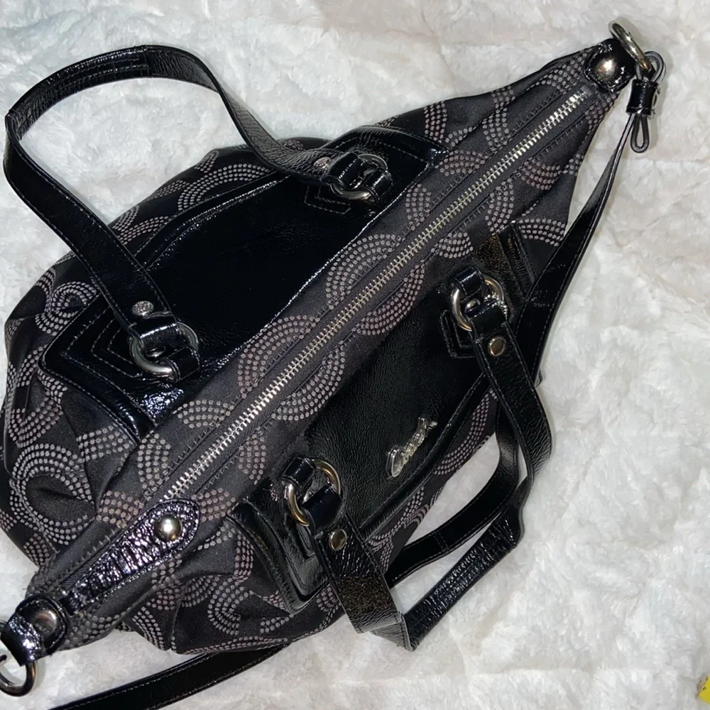 Vintage like new Coach Ashley Signature Dotted F20068 Op Art Hobo bag